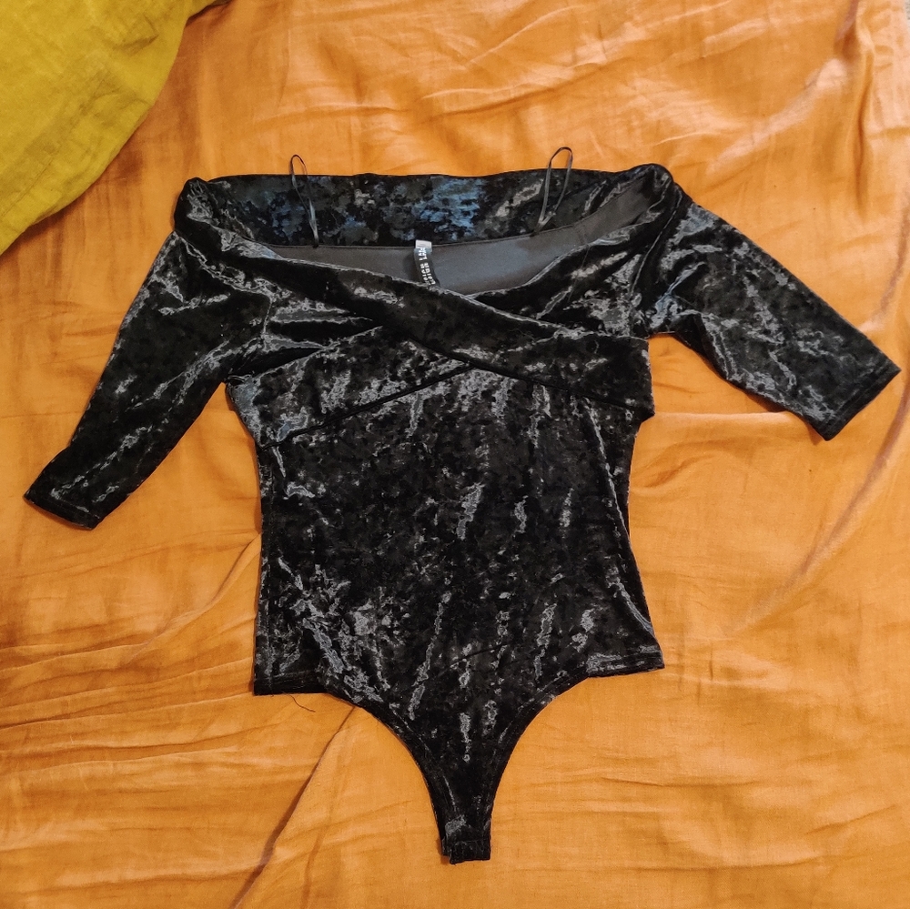 Design Lab Crushed Velvet Black Bodysuit